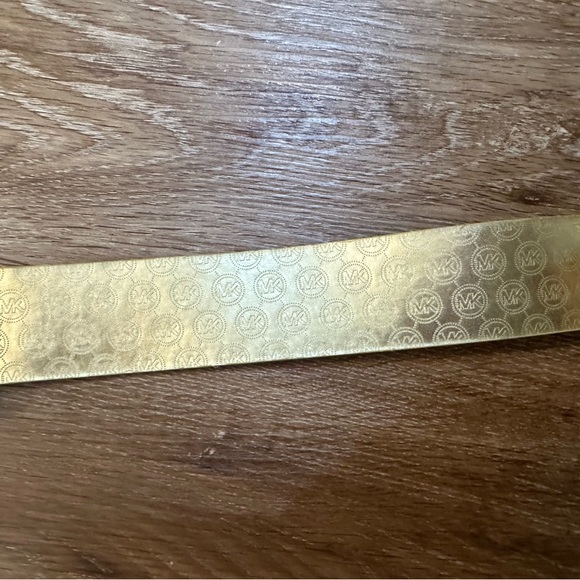 Gold belt by Michael Kors - Picture 2 of 4